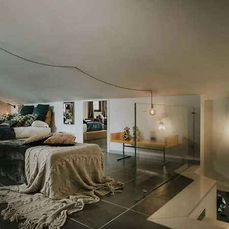 Riflessi Room&suite Aparthotel *