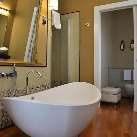 Riflessi Room&suite Aparthotel *