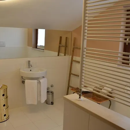 Riflessi Room&suite Aparthotel